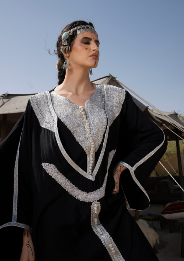 YC09 - Image 3
